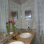 De Rei 2*